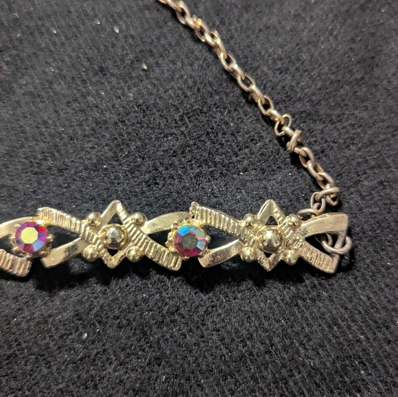 Vintage Gold Tone Pink Rhinestone Choker Statement Necklace - Picture 4 of 5